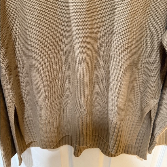 Tan Crew Neck Sweater with Ribbed Trim and Relaxed Fit NWT! Great style 🤎 - Picture 4 of 5
